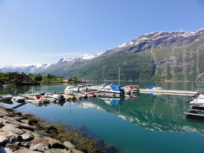 Mittagspause am Fjord