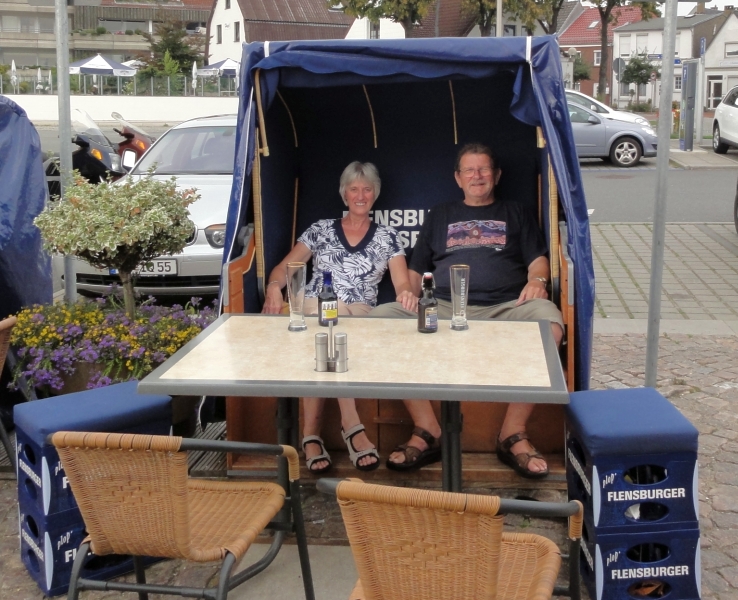 Apéro im Strandkorb