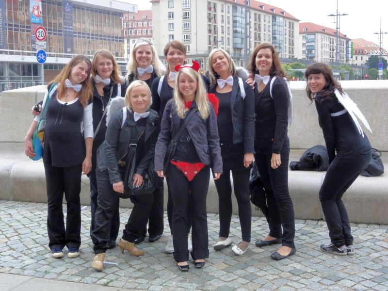 Abschiedsparty vor der Hochzeit