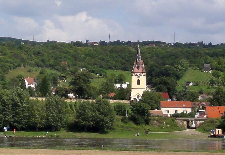 Die Labe führt viel Wasser