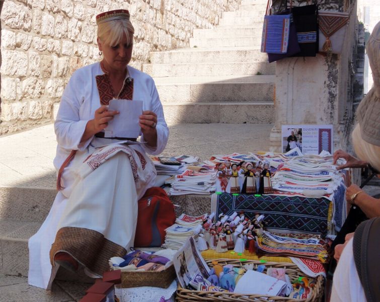 Verkäuferin in Dubrovnik