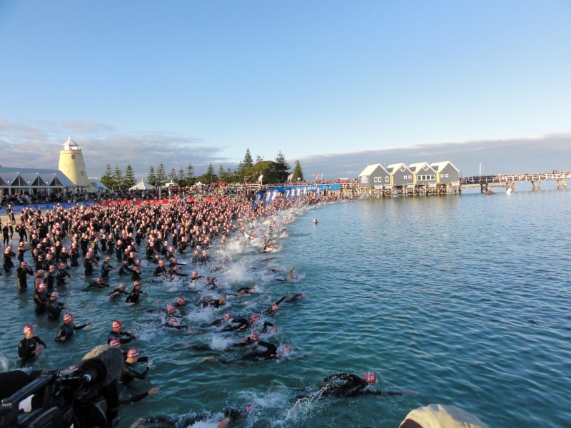 Start des Ironman um 05 Uhr 45