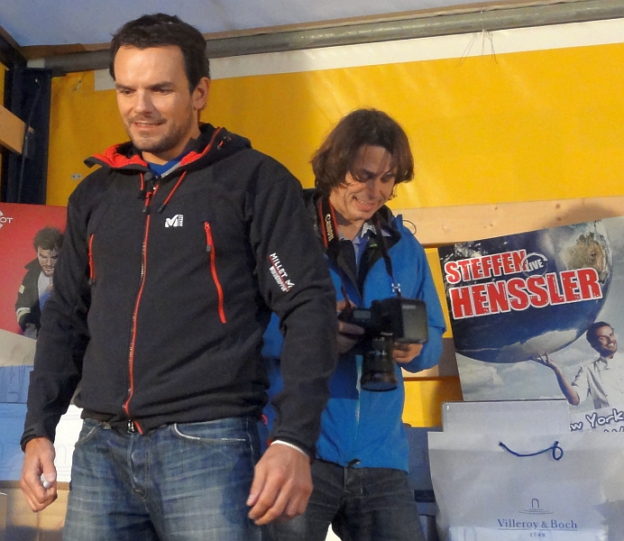 Steffen Henssler als Marktschreier