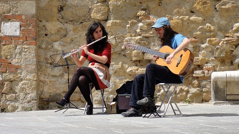 Strassemusikanten in San Quirico d'Orcia