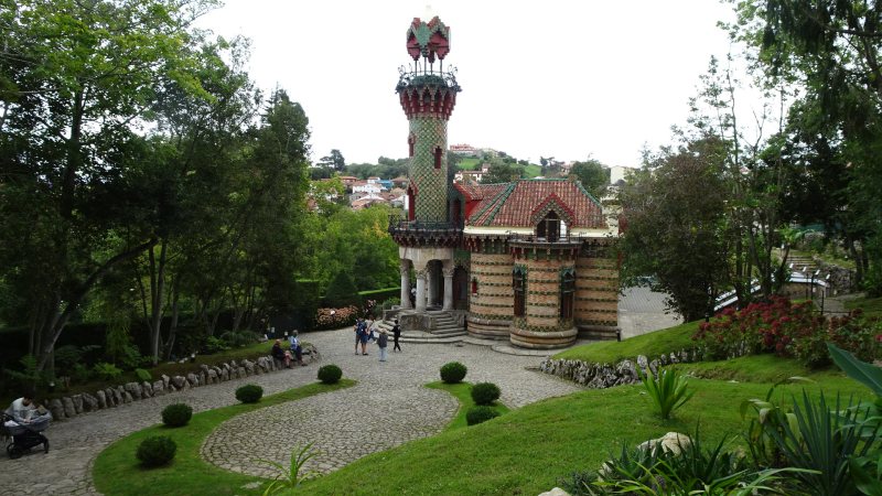 “El Capricho” von Gaudi