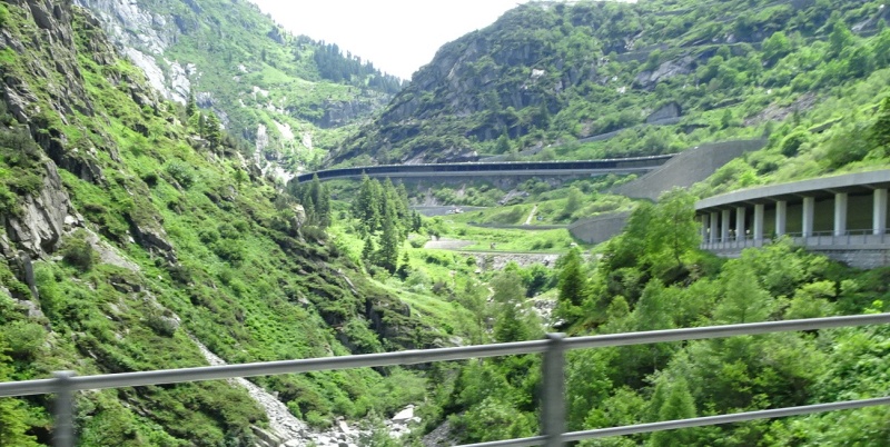 runter zur Autobahn