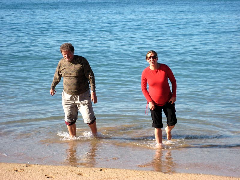 Sarah und Kurt im Meer